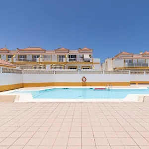  Apartment Homeforguest Two Bedroom With Pool And Terrace